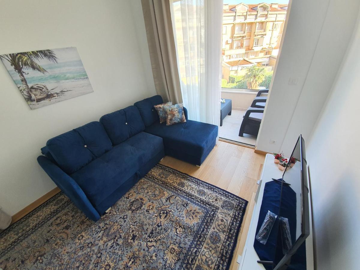 Apartment As
