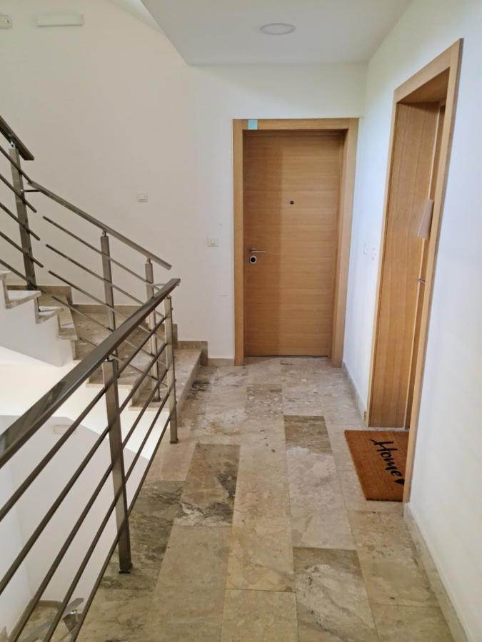Apartment As *
