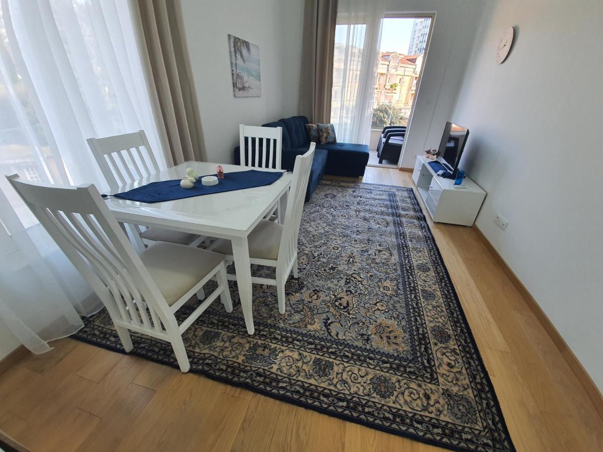 Apartment As Budva